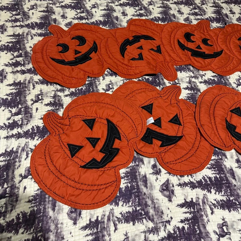 Rachel Ashwell Halloween Pumpkin Jack O Lantern Placemat Set & Runner Orange